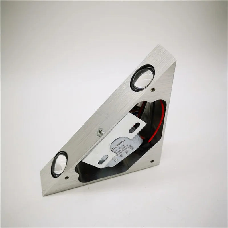 3W Aluminum Triangle Wall Lamp