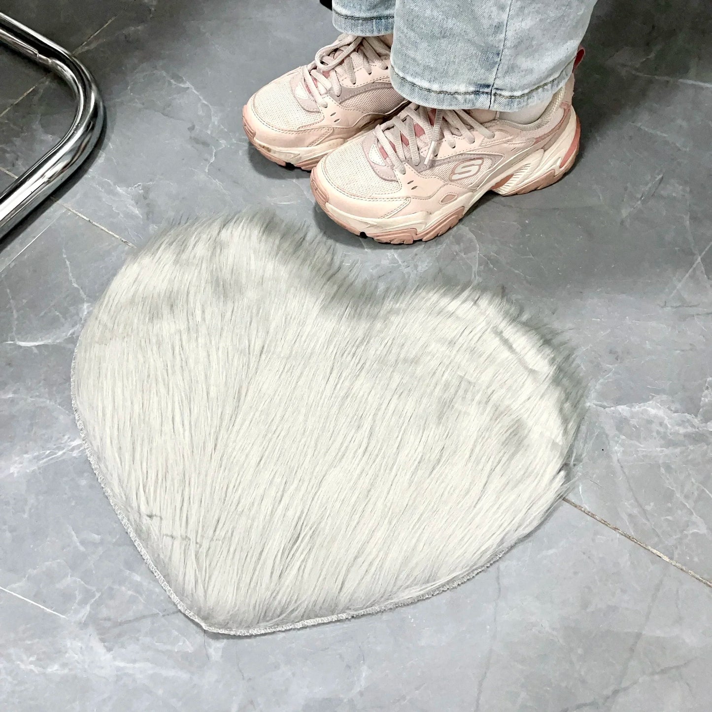 Heart Shape Fluffy Mat