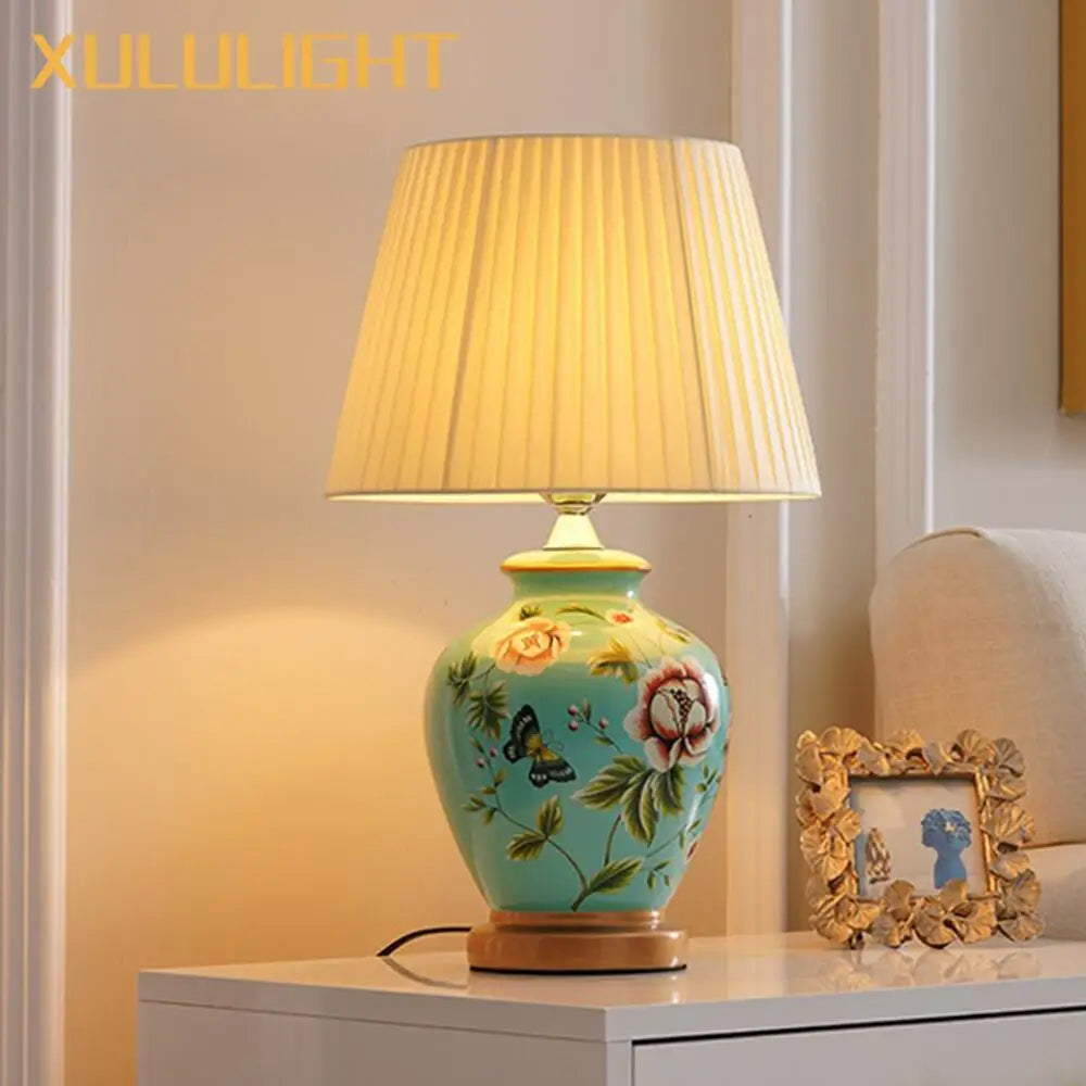 Elegant European Ceramic Flower Table Lamp